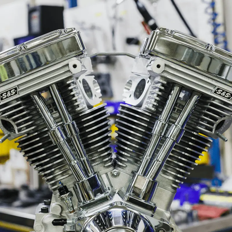 S&S Cycle Engine V111 Nat With Cast Lb 1