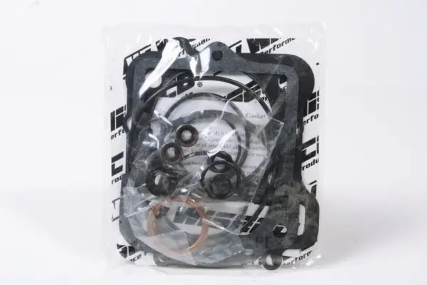 Wiseco Piston Complete Top End Gasket Kit 1