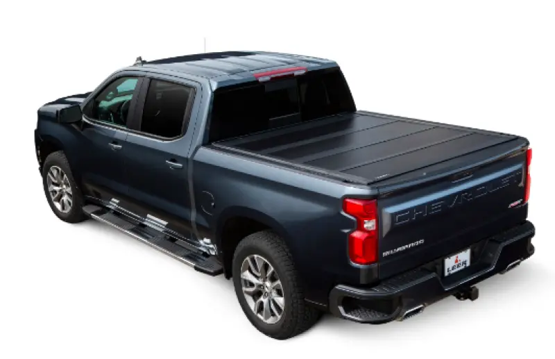 Leer Hf650M Folding Tonneau Cover – 4'10" Hard Fold Design For 2019+ Ford Ranger 1